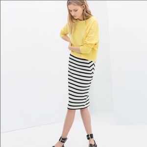NWOT Zara Striped pencil skirt